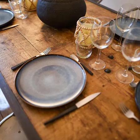 T3 Charme 6p - 115m Coeur Saint Sernin - Pkg Sous Terrain 3 Min