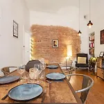 115m Hyper Centre - Coeur Saint Sernin, 5 Min Capitole - Parking Public Sous Terrain 3 Min Apartment *